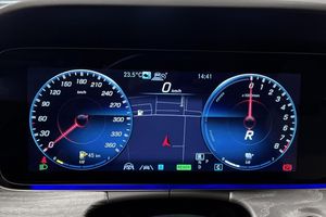 Mercedes AMG GT bild 22