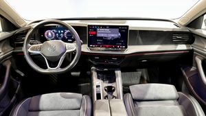 Volkswagen Passat bild 10