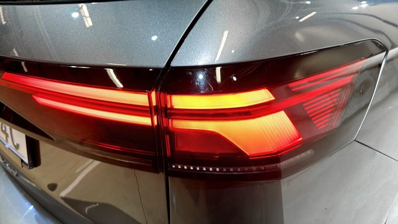 Volkswagen Passat bild 15