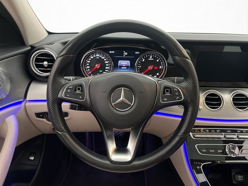 Mercedes E220 bild 14