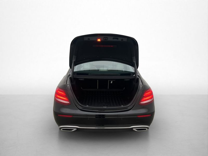 Mercedes E220 bild 11