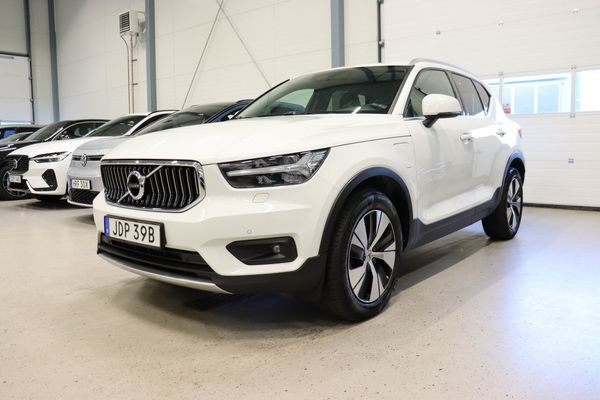 Volvo XC40 Recharge T4 Inscription Drag B-Kam Läder B-Värm 211hk - 2022
