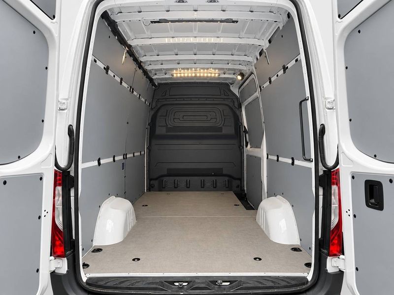 Mercedes Sprinter bild 3