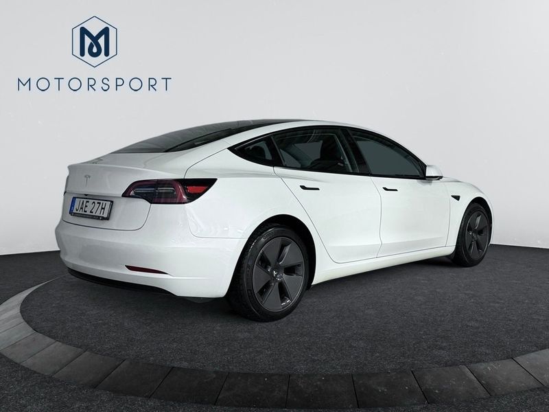 Tesla Model 3 bild 6