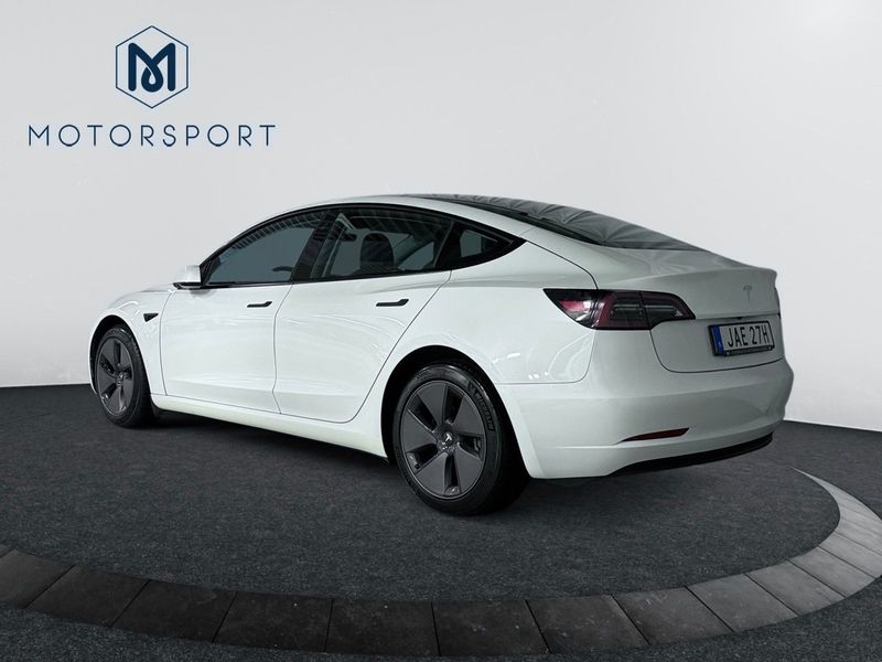 Tesla Model 3 bild 4