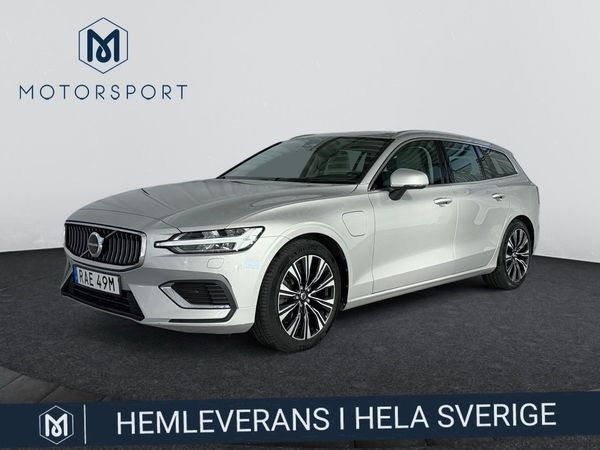 Volvo V60 Recharge T6 AWD Core Edition Drag Förklimat Backkamera - 2023
