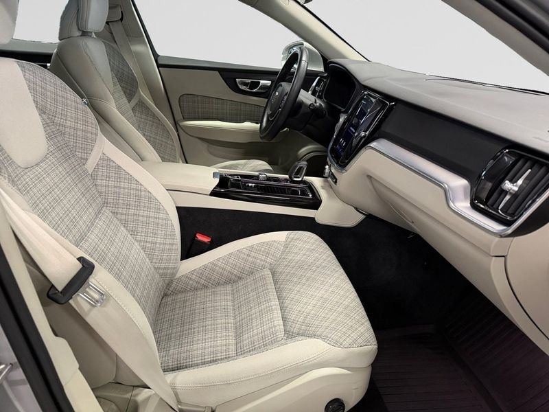 Volvo V60 bild 16