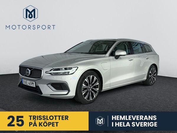Volvo V60 Recharge T6 AWD Core Edition Drag Förklimat Backkamera - 2023