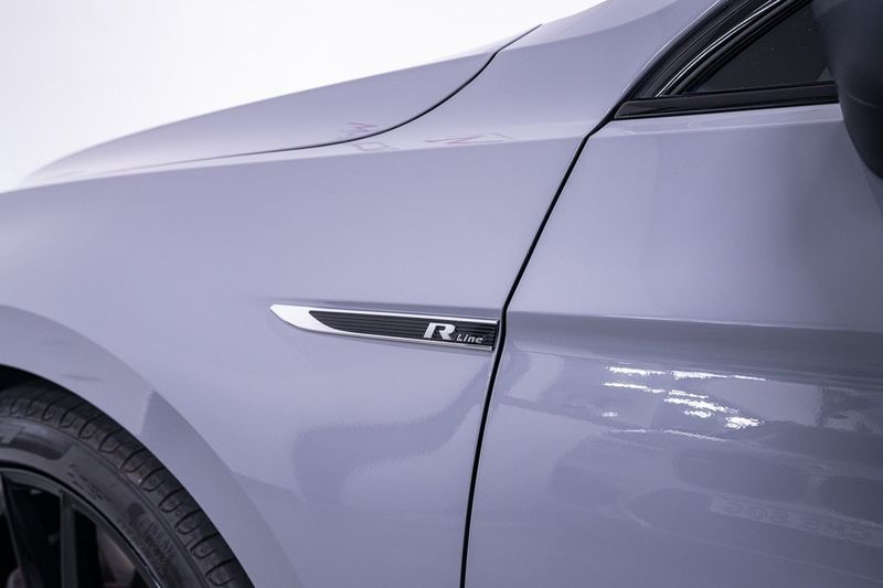Volkswagen Passat bild 4