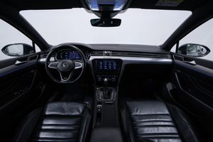 Volkswagen Passat bild 16