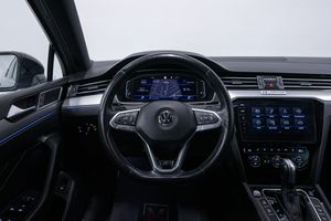 Volkswagen Passat bild 17