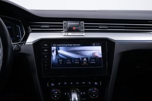 Volkswagen Passat bild 24