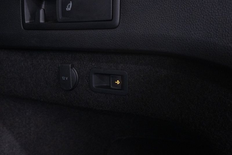 Volkswagen Passat bild 9