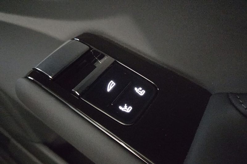 Volvo ES90 bild 19