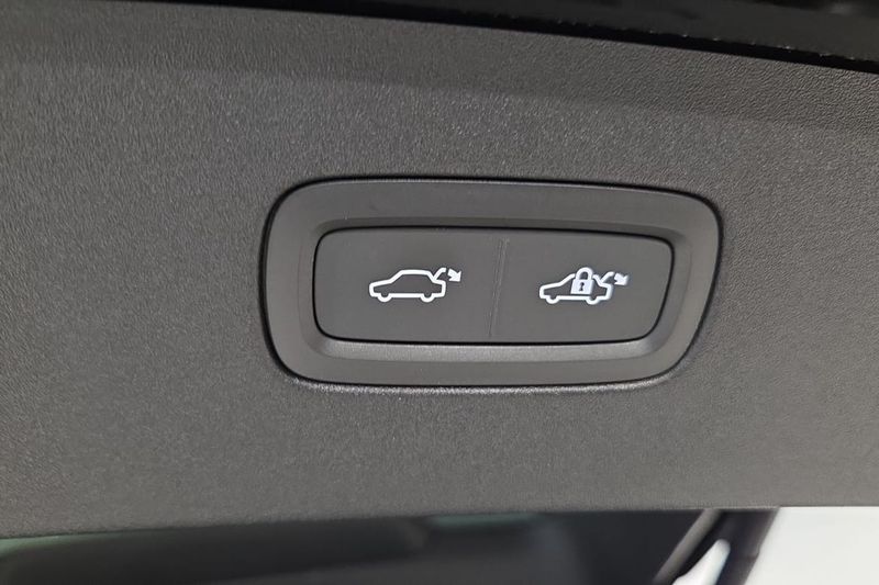 Volvo ES90 bild 24
