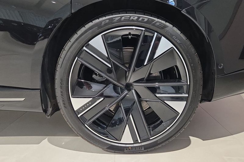 Volvo ES90 bild 25