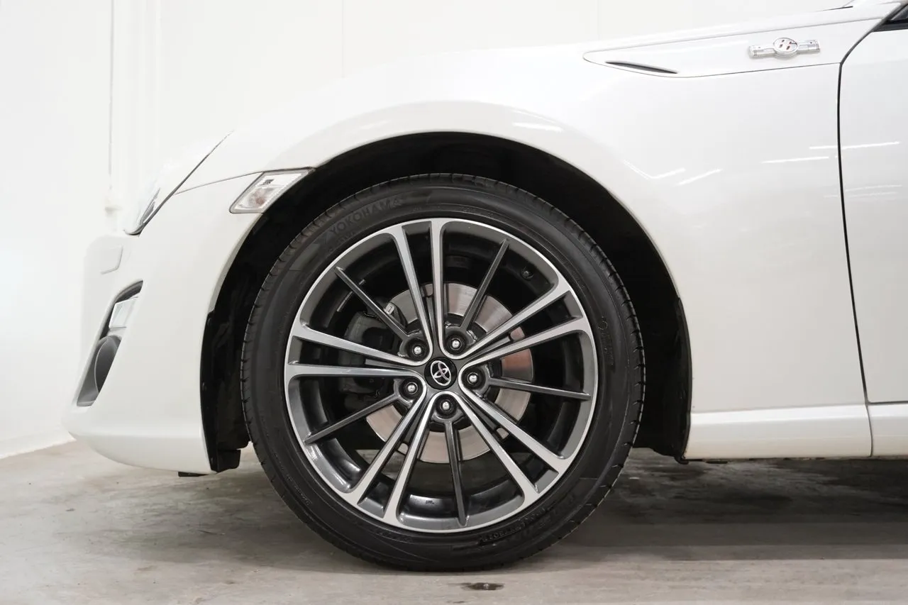 Toyota GT86 2.0 H4 200 ch BVA / 55 460 km / GPS / Modes Sport & Snow / Entretien Toyota complet
