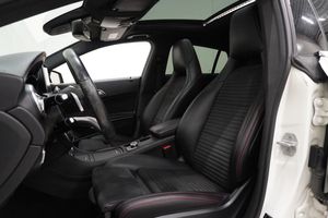 Mercedes CLA220 bild 13