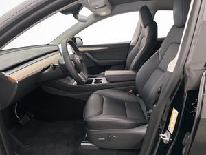 Tesla Model Y bild 10