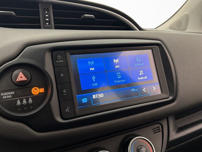 Toyota Yaris bild 18