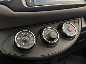Toyota Yaris bild 19
