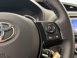 Toyota Yaris bild 16