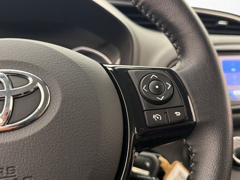 Toyota Yaris bild 16