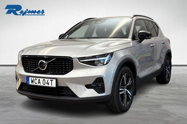 Volvo XC40 B3 FWD Bensin Plus Dark - 2025