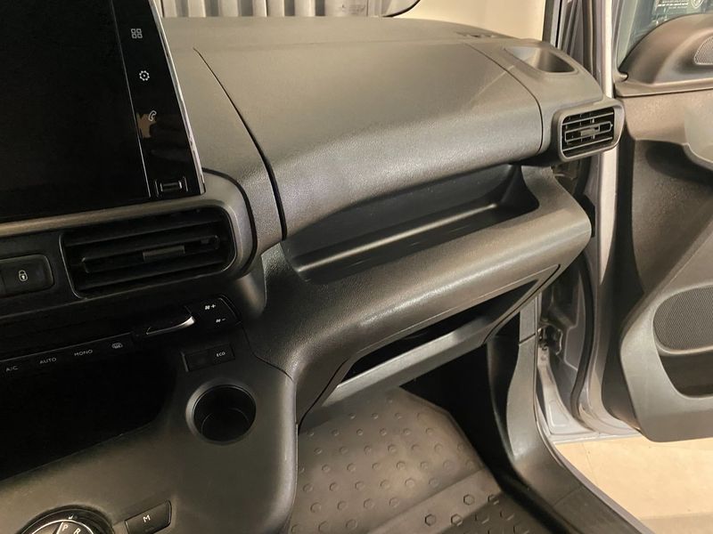 Peugeot Partner bild 38