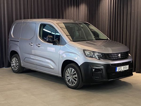 Peugeot Partner L1 / PRO+ / Drag & Värm / Moms / - 2022