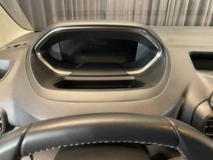 Peugeot e-Partner bild 37