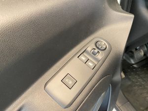 Peugeot e-Partner bild 32