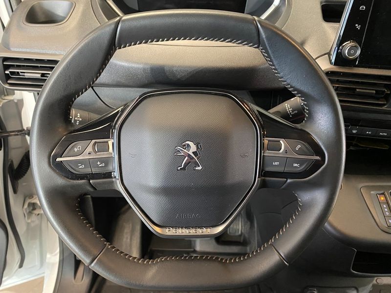 Peugeot e-Partner bild 36