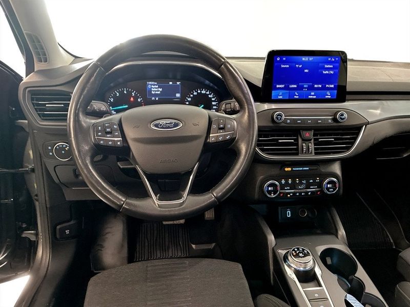 Ford Focus bild 7