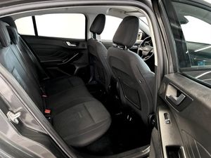 Ford Focus bild 12