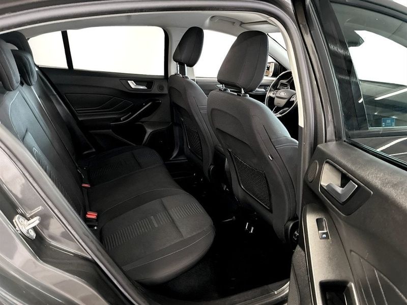 Ford Focus bild 12