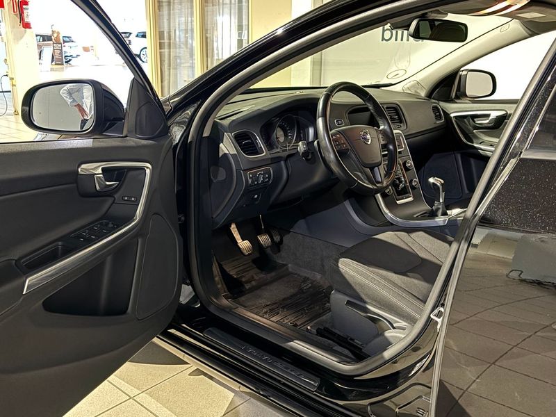 Volvo V60 bild 4