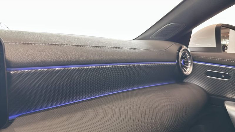 Mercedes CLA250 bild 14