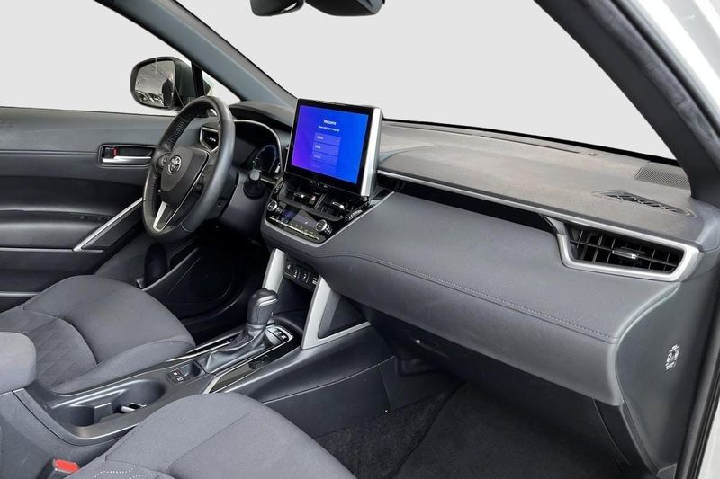 Toyota Corolla Cross bild 9