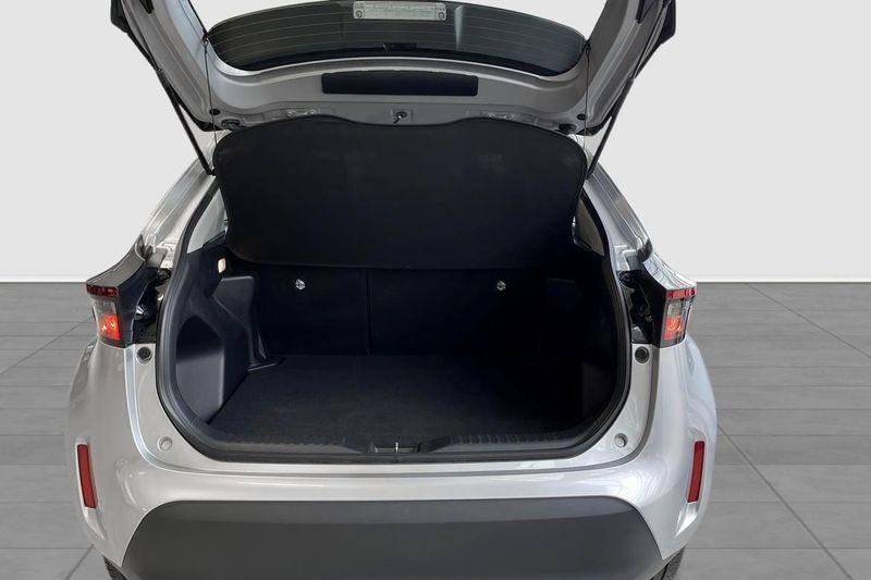 Toyota Yaris Cross bild 12