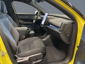 Volvo EX30 bild 7