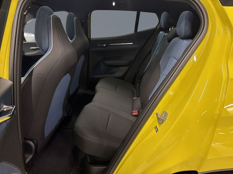 Volvo EX30 bild 8