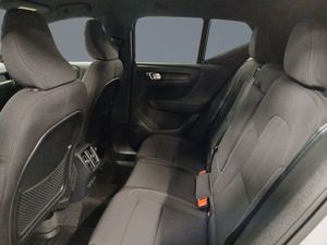 Volvo EX40 bild 7
