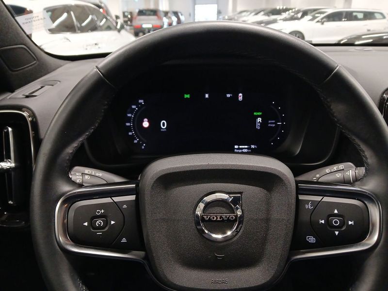 Volvo EX40 bild 11