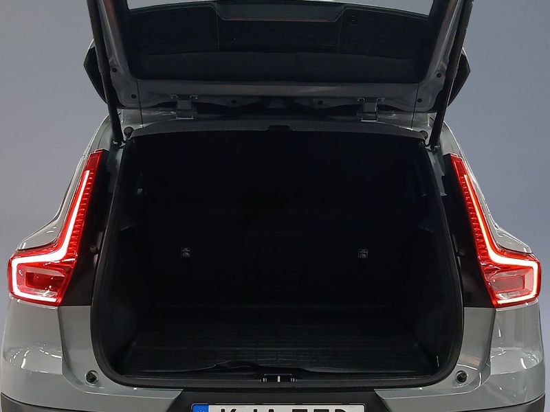 Volvo EX40 bild 8