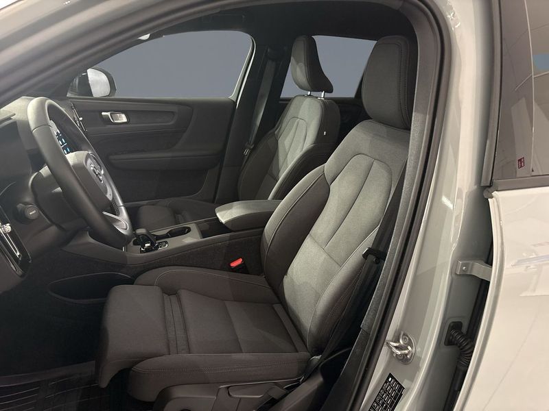 Volvo EX40 bild 6