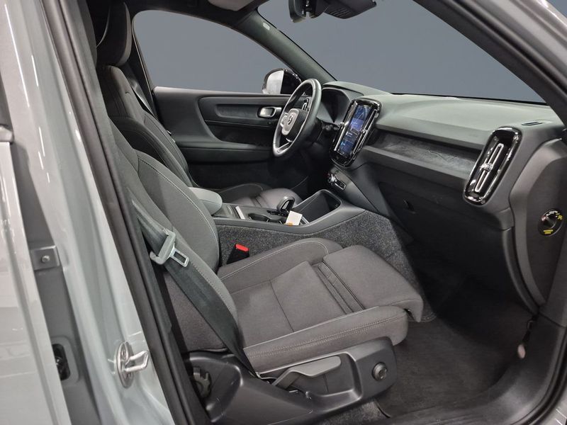 Volvo EX40 bild 7
