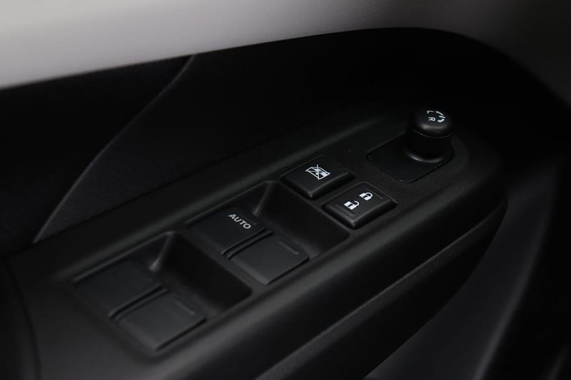 Suzuki Swift bild 19