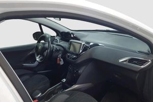 Peugeot 2008 bild 6