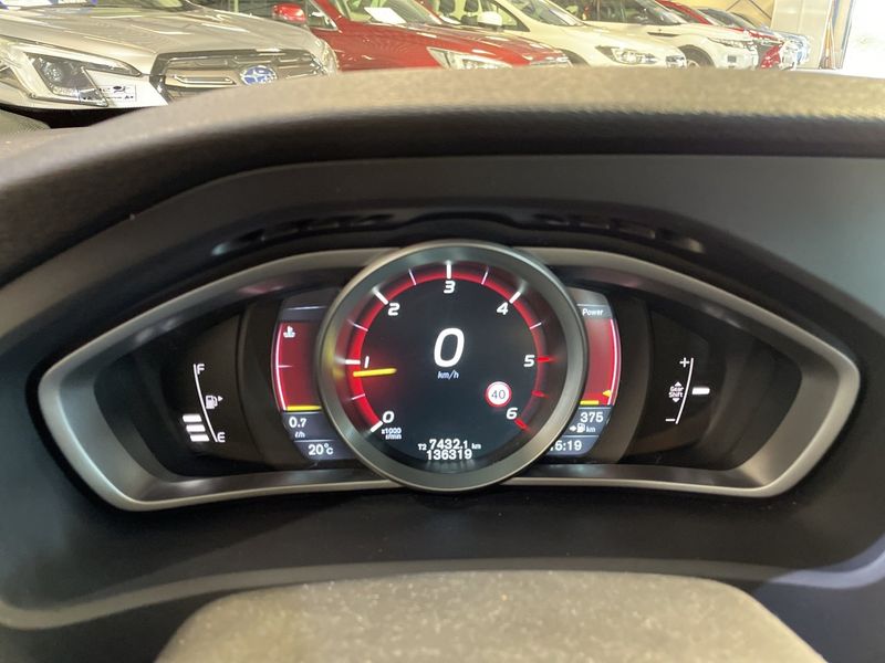 Volvo V40 bild 15